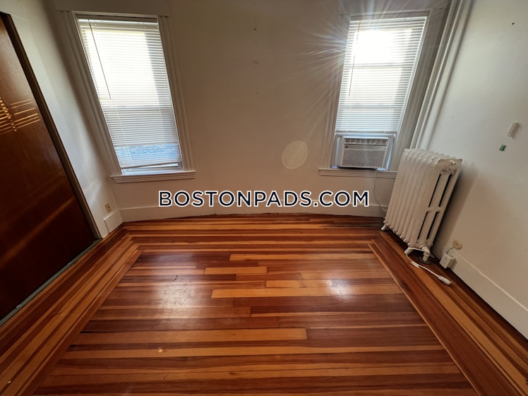 Broadway, Somerville