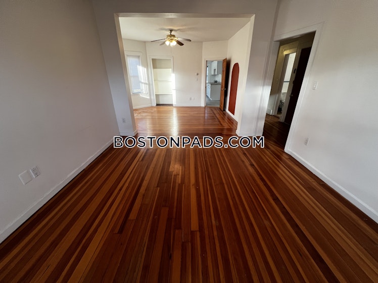 Broadway, Somerville