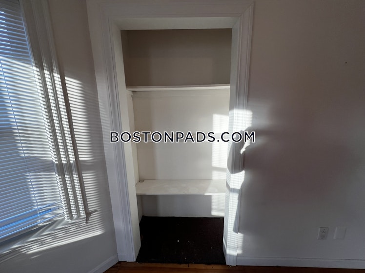 Broadway, Somerville