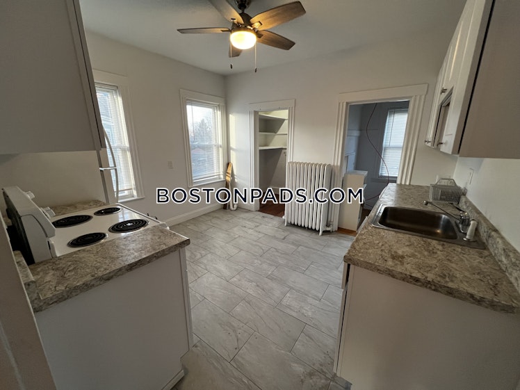 Broadway, Somerville