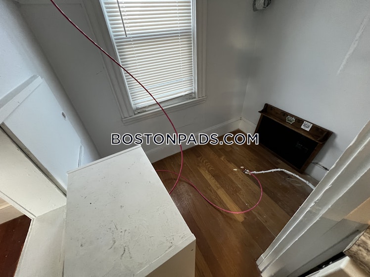 Broadway, Somerville