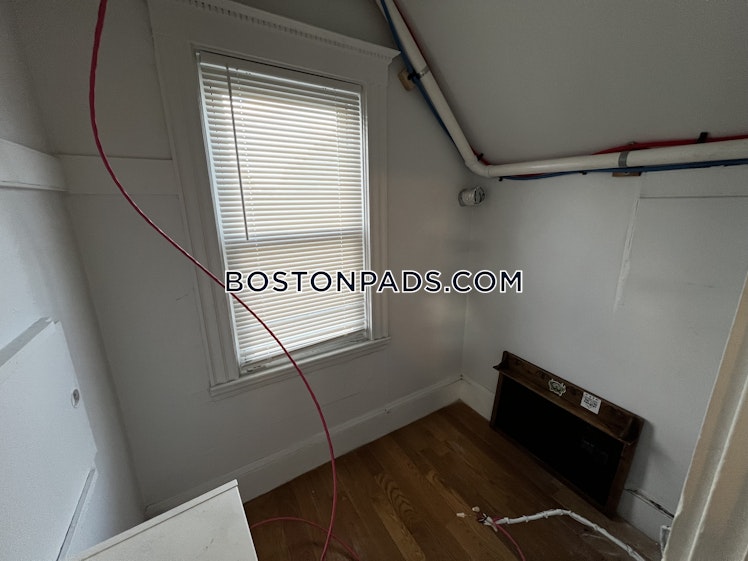 Broadway, Somerville