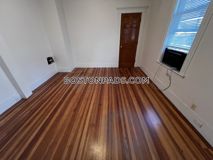 Broadway, Somerville