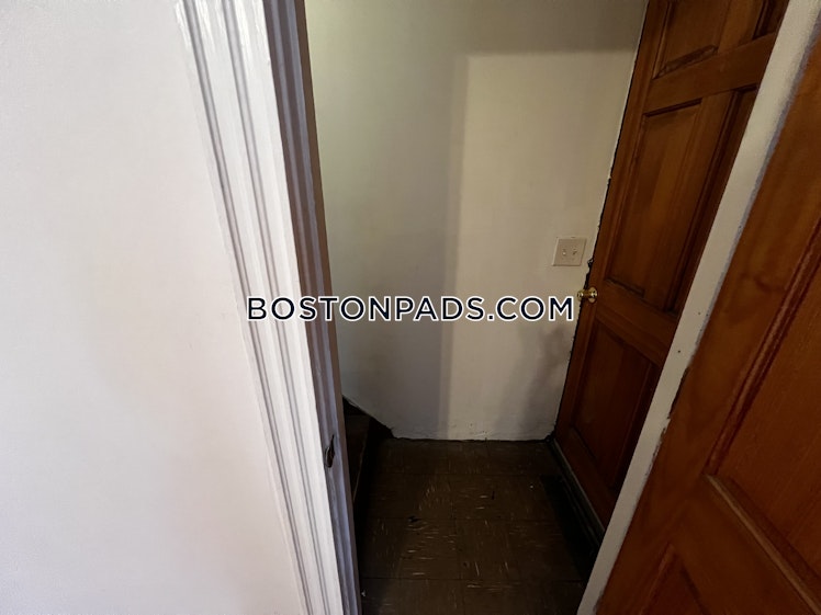 Broadway, Somerville