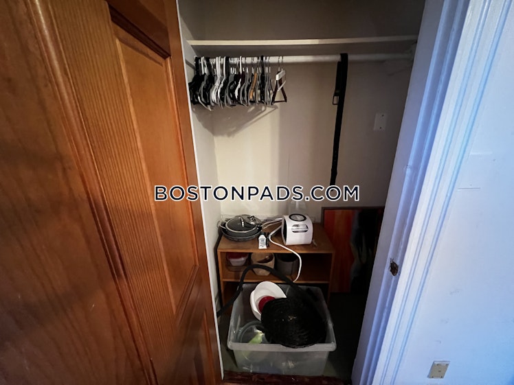 Broadway, Somerville