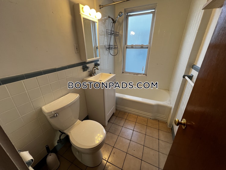 Broadway, Somerville