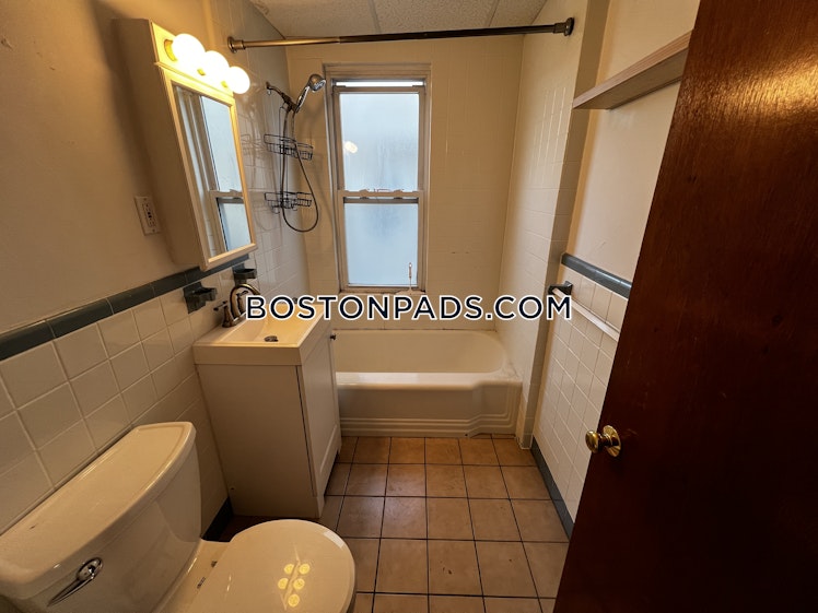 Broadway, Somerville