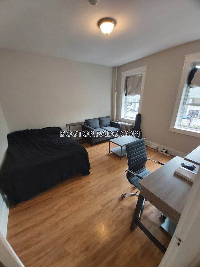 Boston - $2,535+ /mo