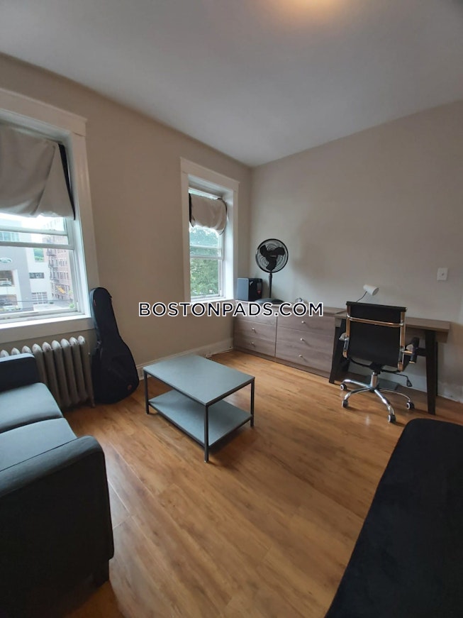 Boston - $2,535+ /mo