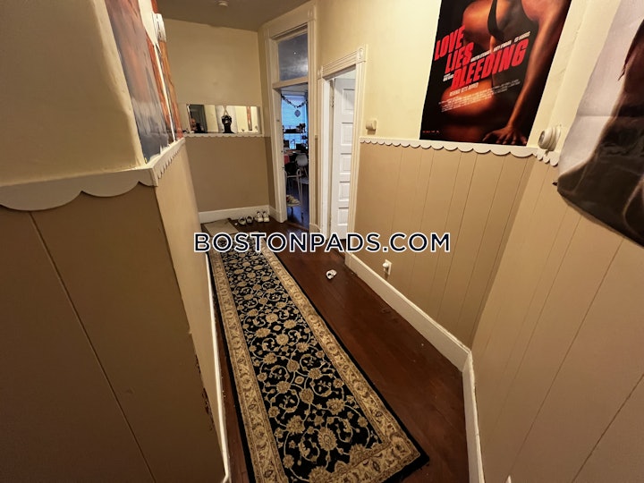 mission-hill-4-bed-1-bath-boston-boston-5200-8033686 