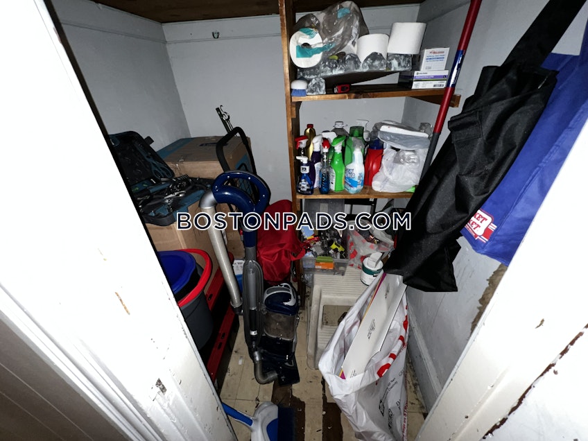 Boston - $5,200+ /month