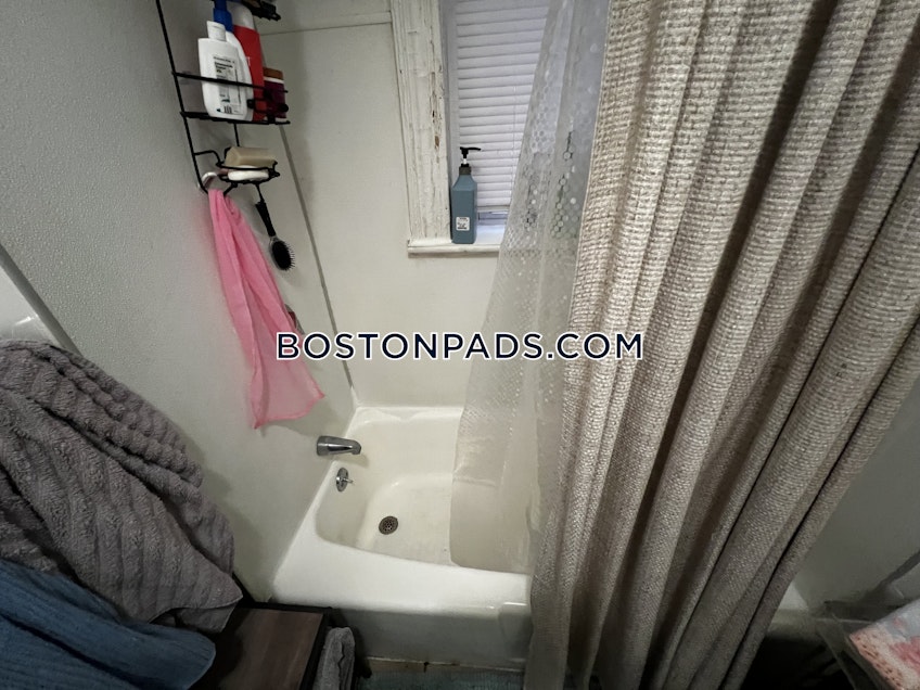 Boston - $5,200+ /month