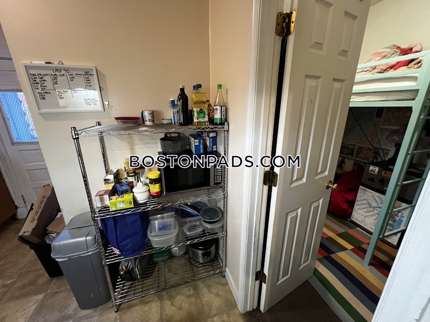 Boston - $5,200+ /month