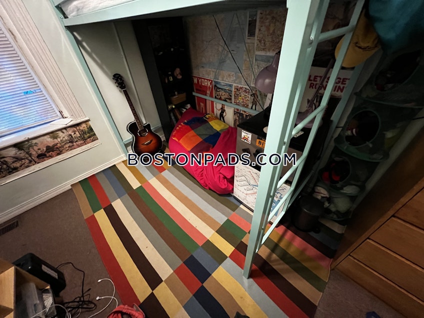 Boston - $5,200+ /month