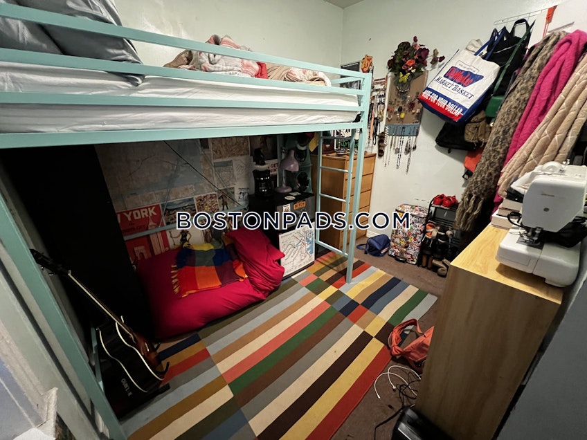 Boston - $5,200+ /month