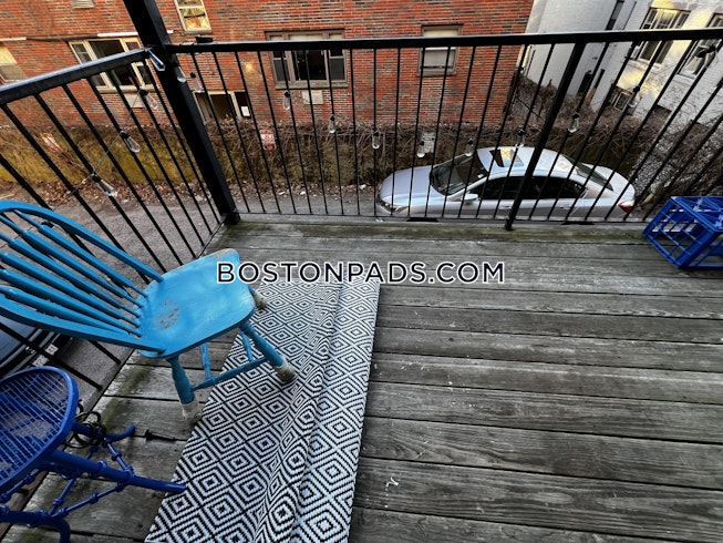 Boston - $5,200+ /mo