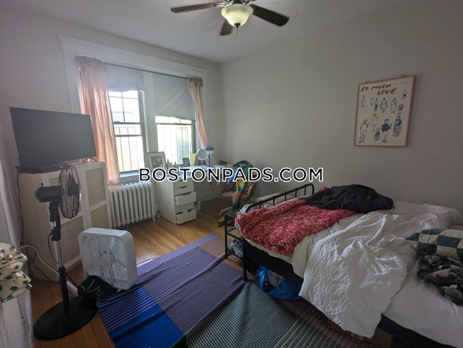 Boston - $4,500+ /mo