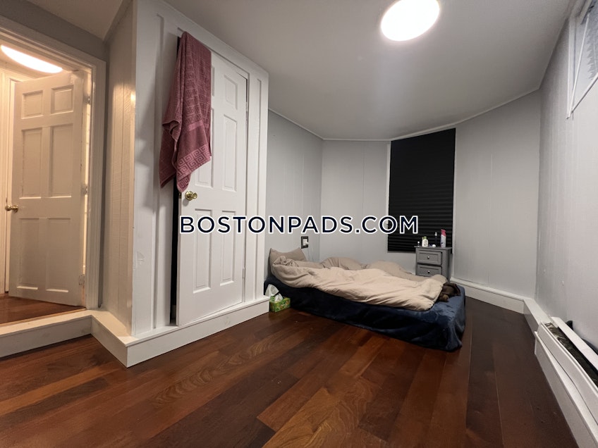 Boston - $5,950+ /month