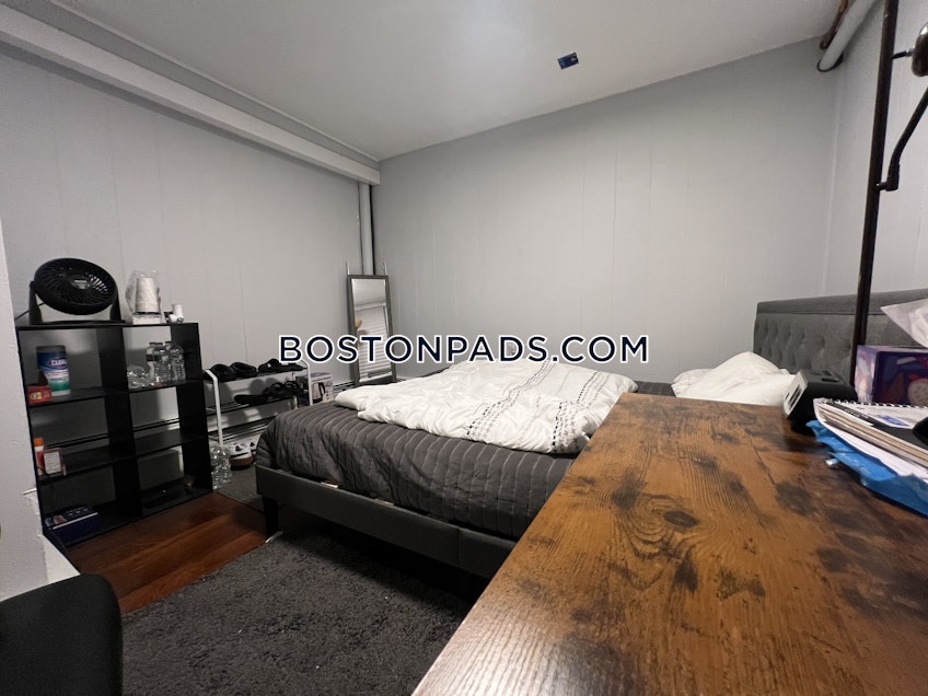 Boston - $5,950+ /month