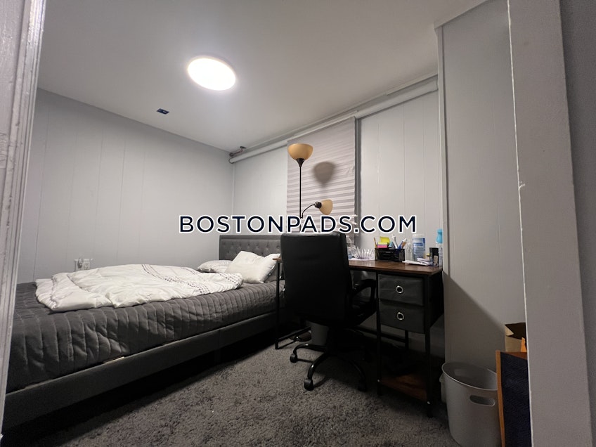 Boston - $5,950+ /month
