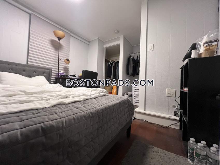 Boston - $5,950+ /month