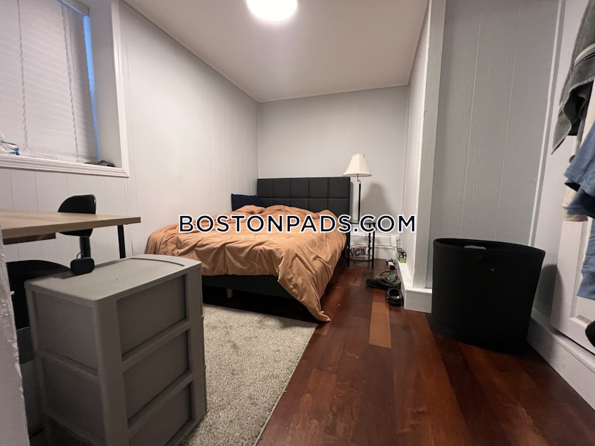 Boston - $5,950+ /month