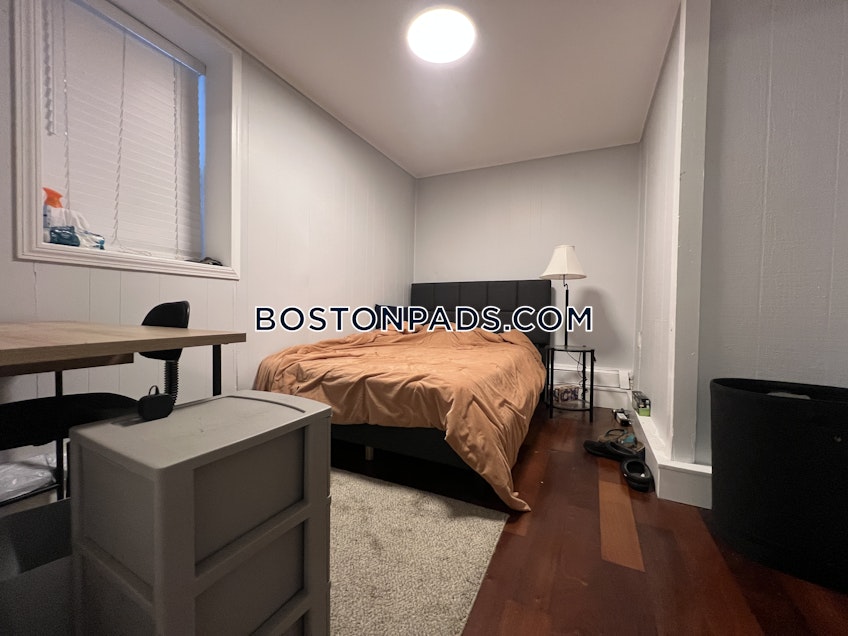 Boston - $5,950+ /month