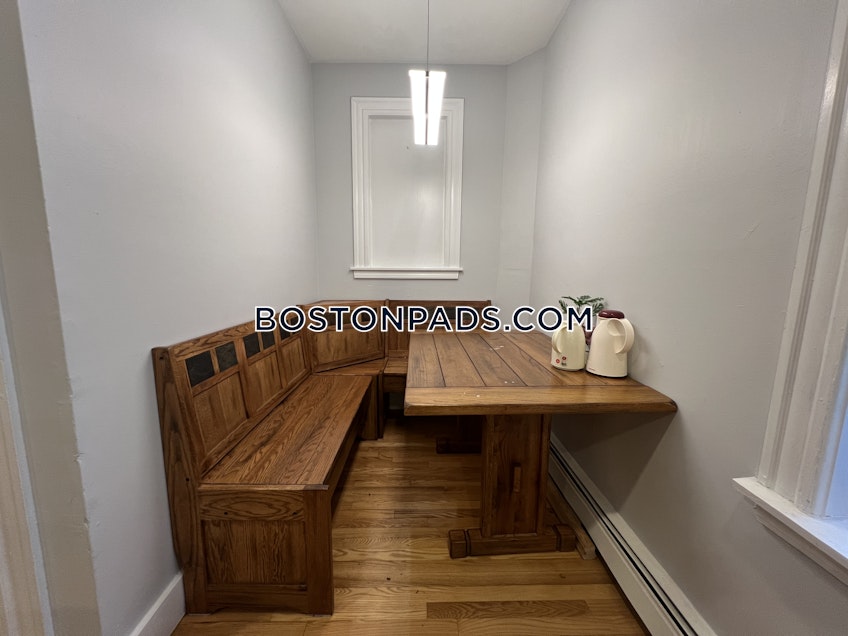 Boston - $5,950+ /month