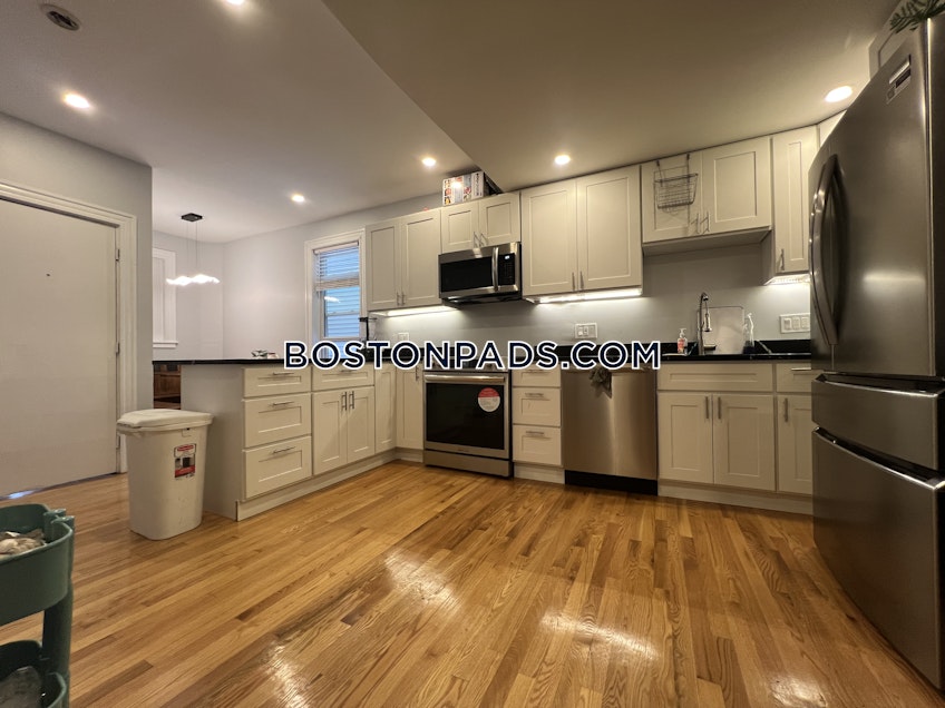 Boston - $5,950+ /month