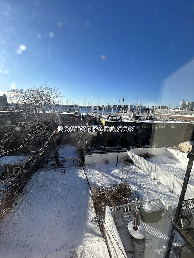 Boston - $2,600+ /mo