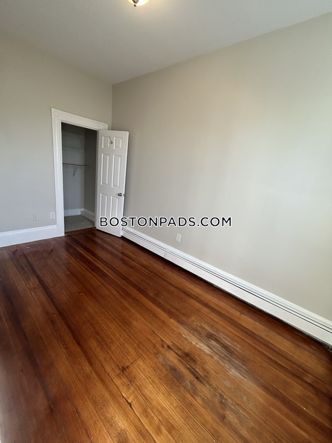 Boston - $2,600+ /mo