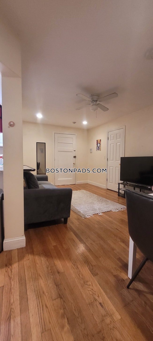 Brookline - $6,700+ /mo