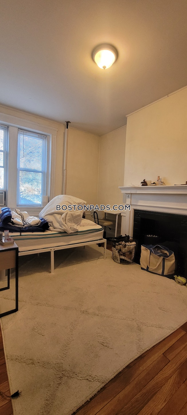 Brookline - $6,700+ /mo