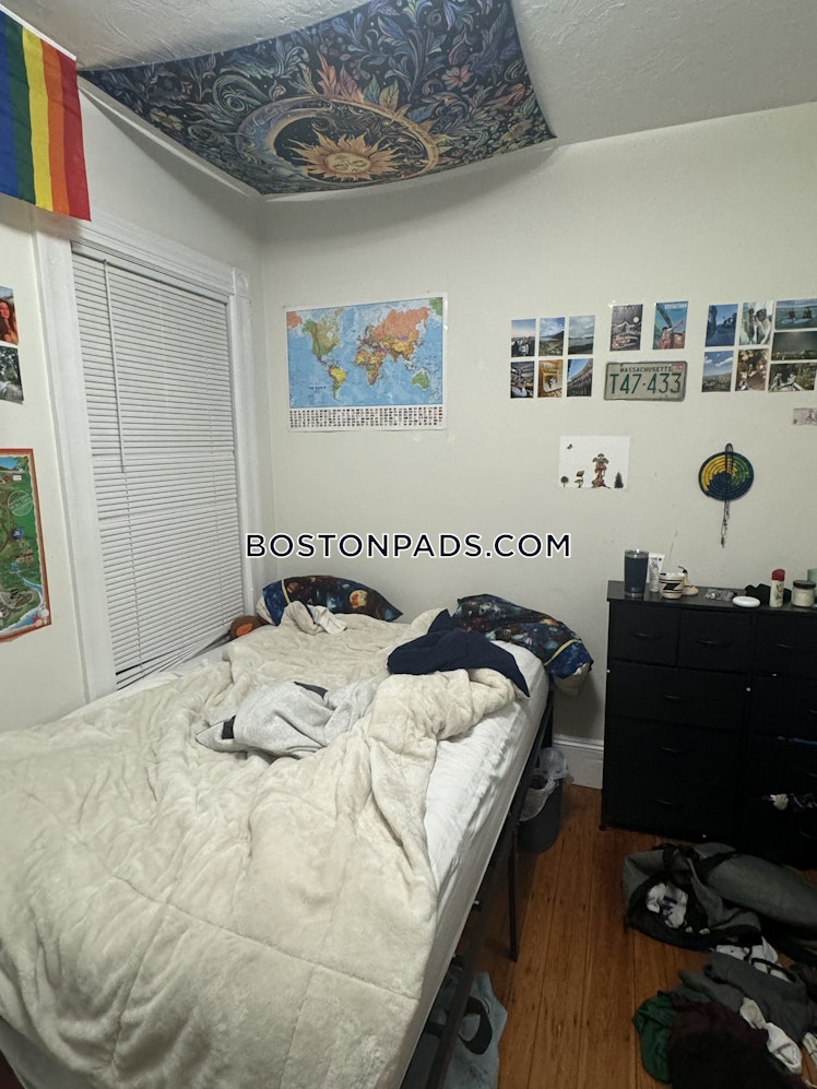 Hillside St., Boston