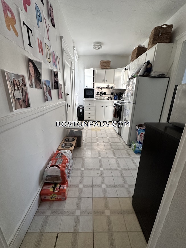 Brookline - $2,700+ /mo