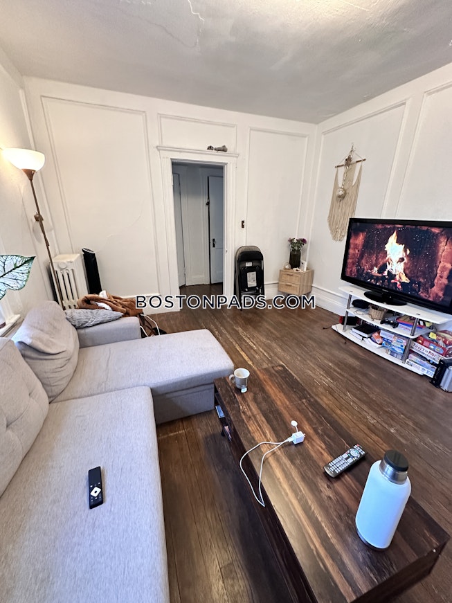 Brookline - $2,700+ /mo