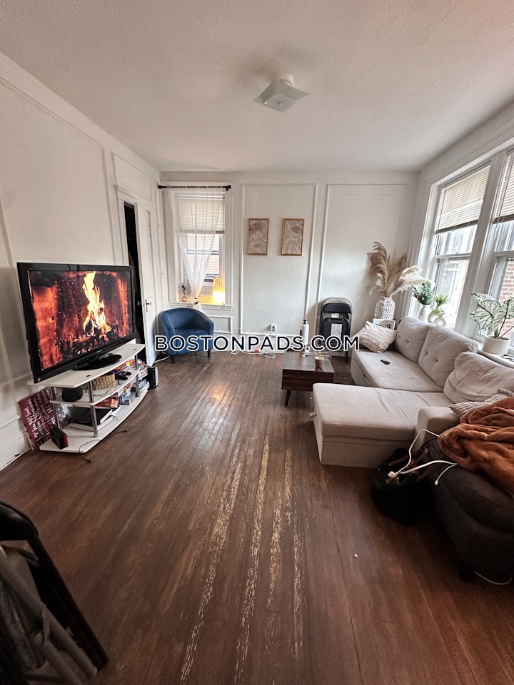 brookline-1-bed-1-bath-coolidge-corner-2700-8003096 