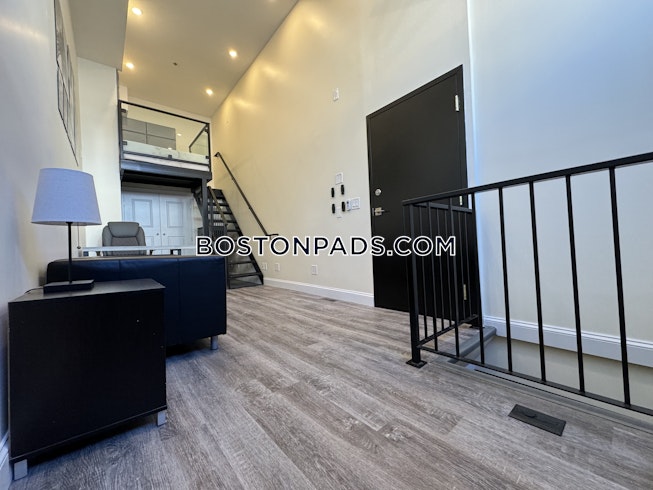 Boston - $3,500+ /mo