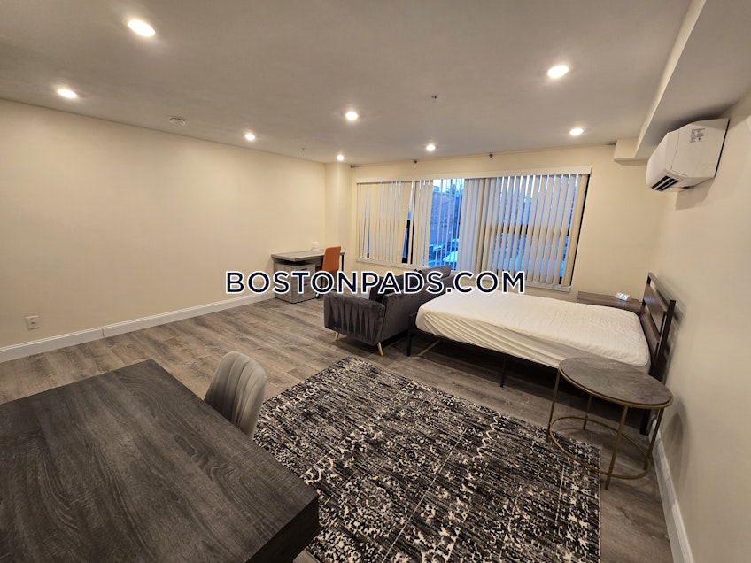 Boston - $3,100+ /month