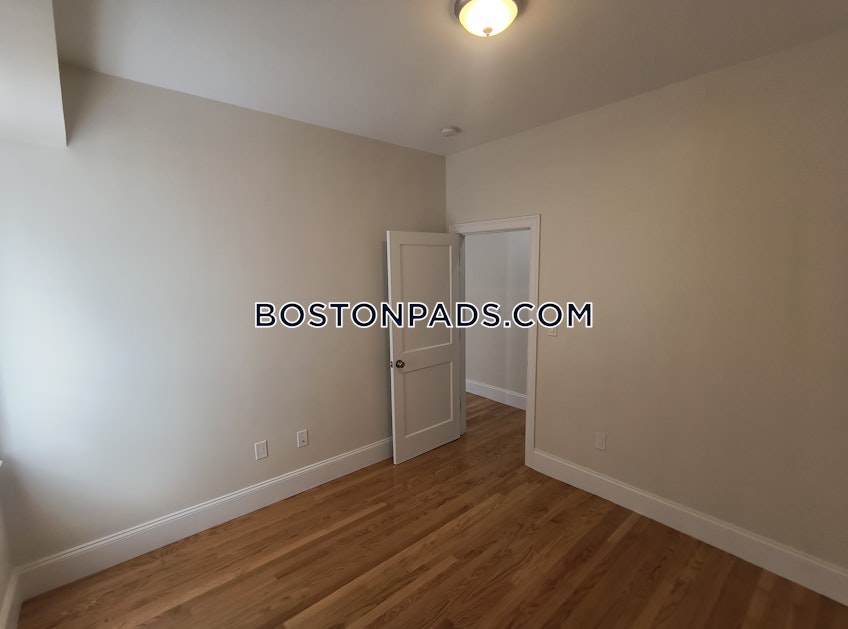 Cambridge - $4,400+ /month