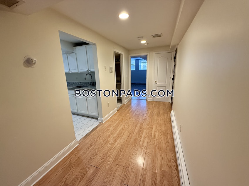 Boston - $3,850+ /month