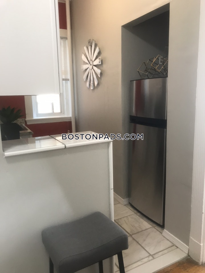 fenwaykenmore-2-beds-1-bath-boston-3150-8033443 