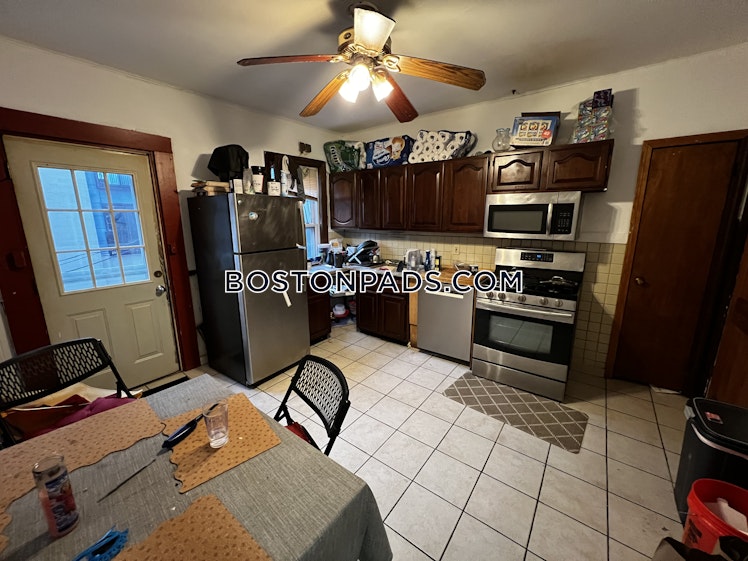 sewall St., Roxbury Crossing