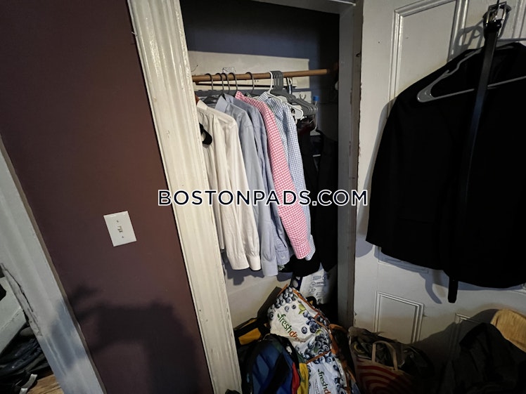 sewall St., Roxbury Crossing