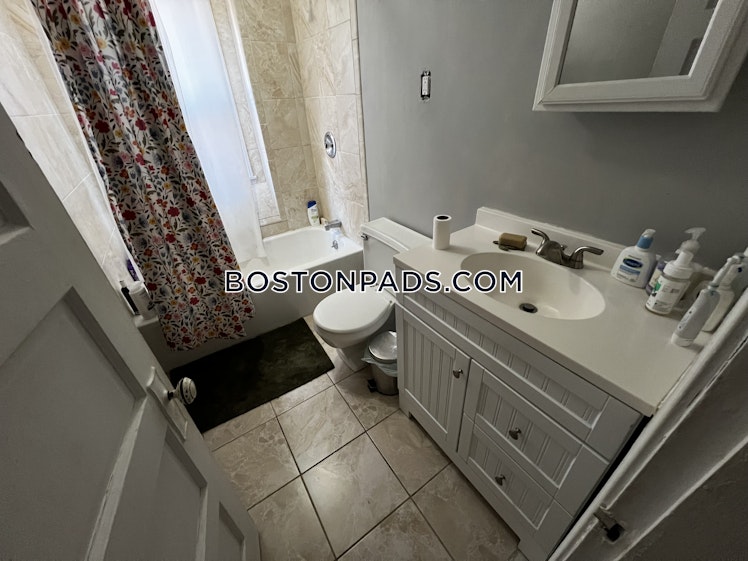 Conwell Ave., Somerville