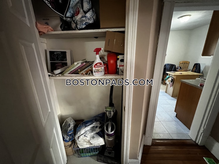 Conwell Ave., Somerville