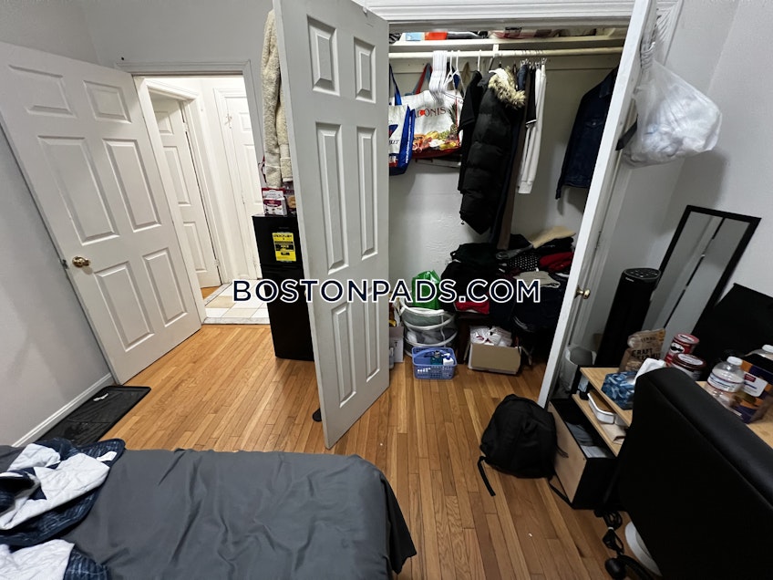 Boston - $4,400+ /month