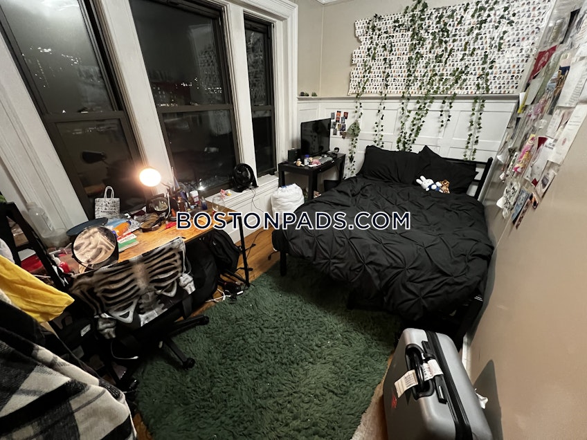 Boston - $5,510+ /month