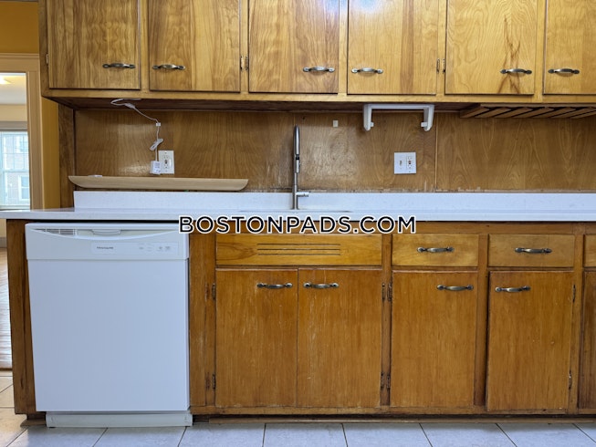 Brookline - $3,650+ /mo