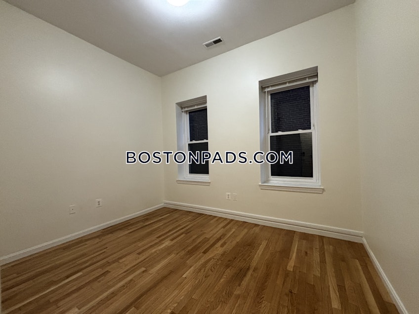 Boston - $4,000+ /month